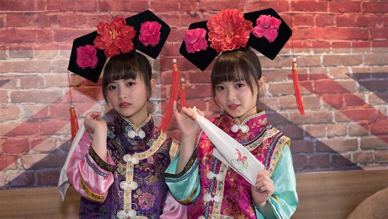 雙胞胎有心電感應？詩雅合體超美妹妹