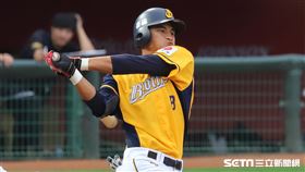▲中信兄弟內野手岳東華。（圖／記者劉彥池攝影）