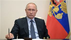 俄羅斯總統普丁（或譯蒲亭）支持率從3月的63%跌至4月的59%，這是他自1999年9月以來最慘的紀錄。（圖取自twitter.com/KremlinRussia_E）