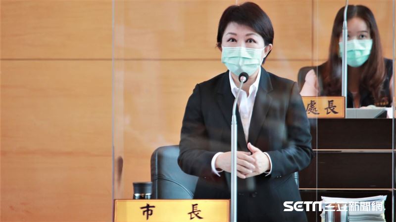 夜店海報放女童裸照　盧秀燕下令嚴辦