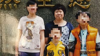 獨／弟亡4孩無人顧　姑代母職霸氣扛