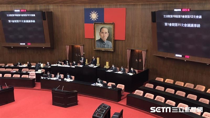掰了「國家統一」　條例修正一讀通過