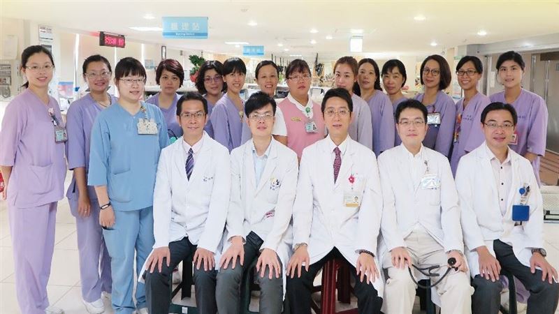 百袋血輸3天…台用血液淨化治癒武肺
