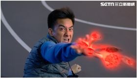 ▲馬季踏上降魔之路。
▲馬季平時是計程車司機。
▲莫偉豪對馬季作出連番考驗。
▲馬季與莫偉豪組成一人一靈降魔拍檔。
▲馬季保護莊芷若。