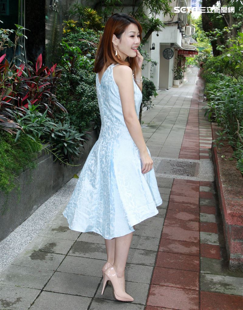 蕫育君三立新聞網專訪。（記者邱榮吉/攝影）