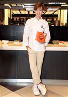 炎亞綸跨足餐飲圈當總裁，推出自己「特調」口味的乾拌麵。（記者邱榮吉/攝影）