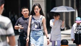 熱,炎熱,高溫,天氣,熱浪,中暑,曬傷,防曬 圖／記者林敬旻攝
