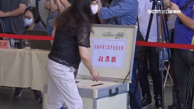罷韓投開票所一度難產　停車棚列考量
