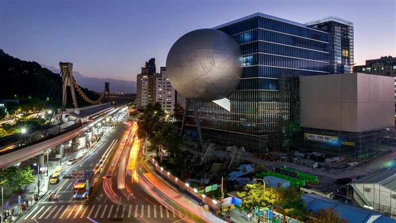 北藝中心恐違臂距原則　朱宗慶籲深思