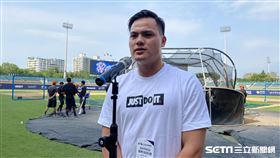 張育成將擔任悍將英文轉播嘉賓。（圖／記者王怡翔攝影）