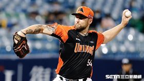 統一獅洋投費爾本。（圖／記者林聖凱攝影）