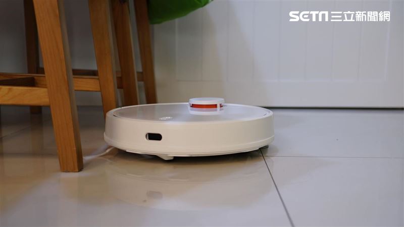 開箱／打掃交給苦命的米家掃拖機器人