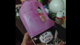 豆漿,瓶身,變色,紫紅色,微生物,汙染,驚恐