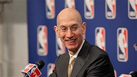 席佛表示，可能在6月決定NBA是否復賽。（圖／翻攝自Adam Silver臉書）

https://www.facebook.com/photo.php?fbid=105870152944279&set=a.105870136277614&type=3&theater