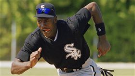 喬丹神蹟！春訓媒體陣仗宛如世界大賽
Michael Jordan,紀錄片,最後之舞,芝加哥白襪,春訓,世界大賽,Frank Thomas
翻攝自推特