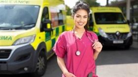 ▲2019年英國小姐Bhasha Mukherjee。（圖／翻攝自推特）