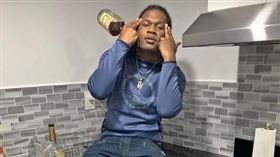 身中7槍！饒舌新星慘死紐約街頭
美國,Nick Blixky,饒舌,歌手,槍殺,紐約,布魯克林
翻攝自Nick Blixky IG