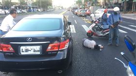 議員,車禍,機車,闖紅燈,韓賜村（圖／翻攝畫面）