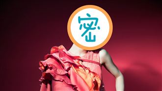 國際美人公開出櫃 說真話才感到自由