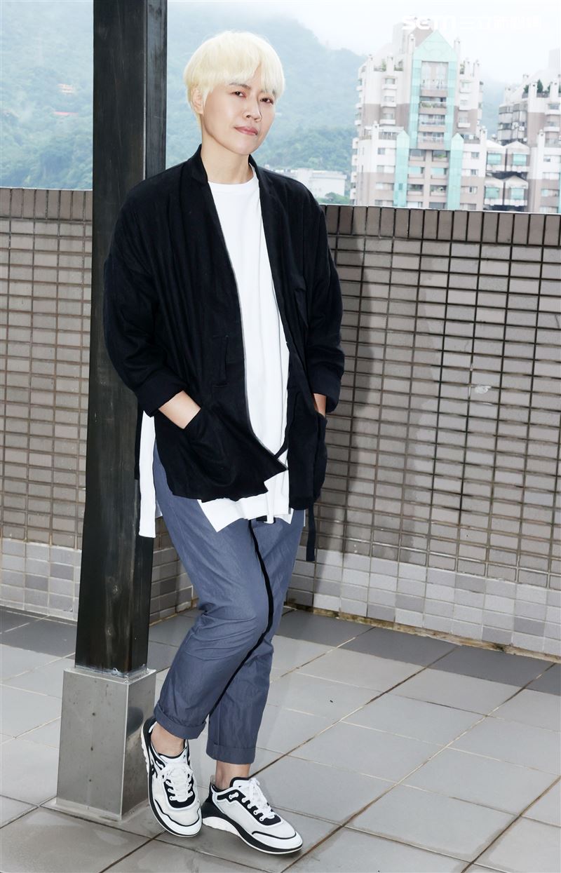 導演周美豫三立新聞網專訪。（記者邱榮吉/攝影）