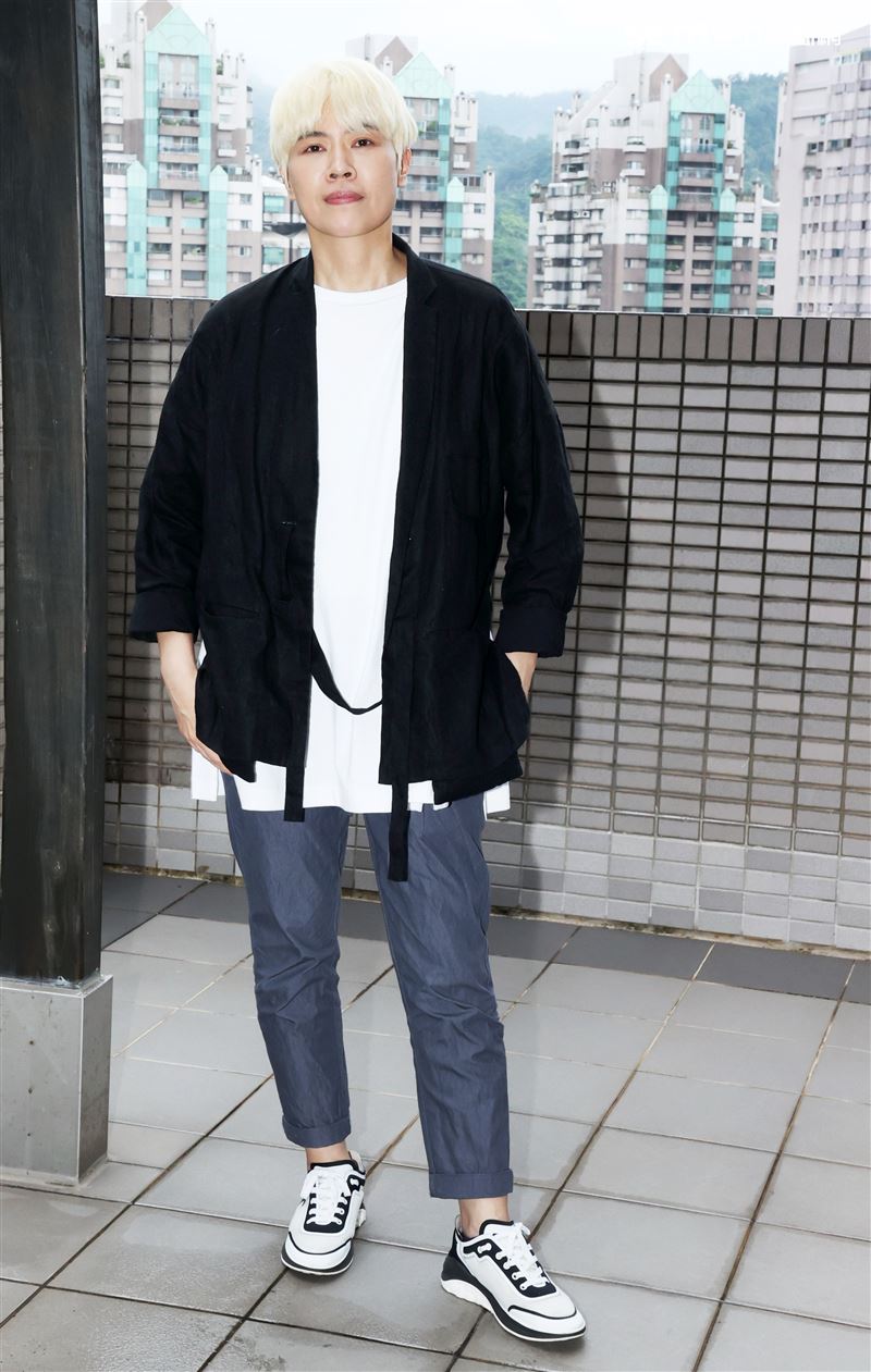 導演周美豫三立新聞網專訪。（記者邱榮吉/攝影）