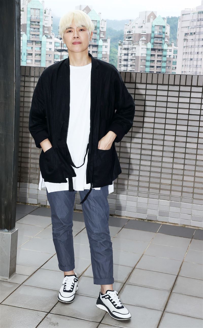 導演周美豫三立新聞網專訪。（記者邱榮吉/攝影）