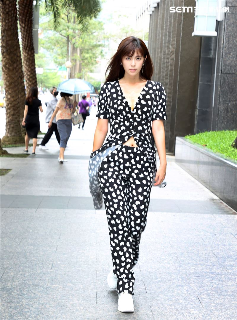 任容萱三立新聞網專訪。（記者邱榮吉/攝影）