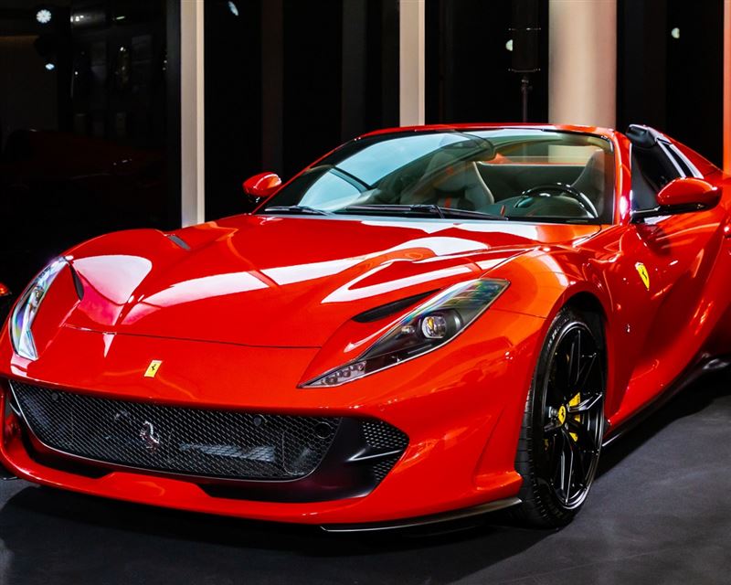 Ferrari亮相全新敞篷雙雄
