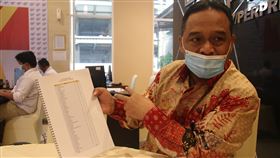 印尼官員解釋印尼漁工申訴案件印尼海外勞工安置暨保護局局長本尼14日接受訪問時指出，台灣成為印尼漁工主要的投訴對象，主要是因在台灣漁船工作的印尼漁工人數比其他國家高出許多。中央社記者石秀娟雅加達攝　109年5月15日