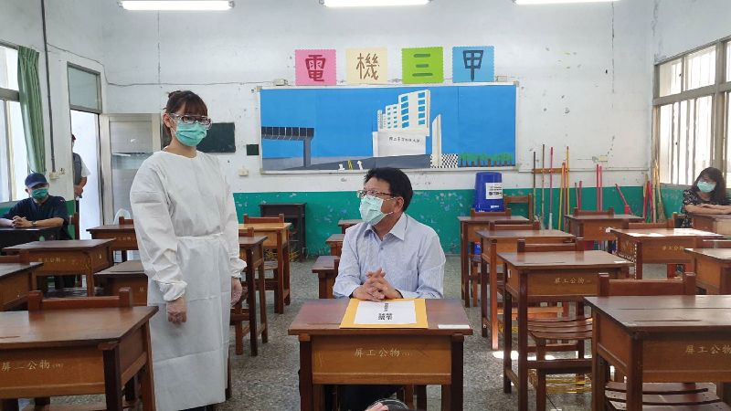 會考將舉行　潘孟安視察考場要求防疫