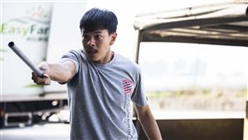 孫綻演出越南移工阿海完全無違和。（圖／民視提供）