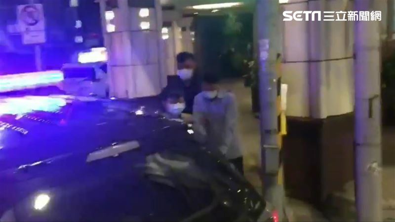 怪男流竄北市旅館　兩度灑酒點火燒床