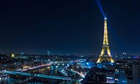 ▲英超球星在法國巴黎舉辦性愛趴。（圖／翻攝自推特）