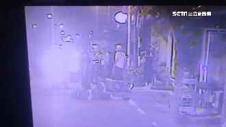 警車執勤撞機車　騎士噴飛3公尺倒地