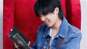 華晨宇新專輯直播稿 照片提供 華晨宇工作室