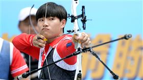南韓箭客崔建愛上台灣　想入籍拚國手來自南韓首爾的射箭好手崔建，在台將近4年，已深深愛上這塊土地，甚至有意娶個台灣姑娘，入籍台灣並參加中華隊國手選拔。中央社記者龍柏安攝  109年5月16日