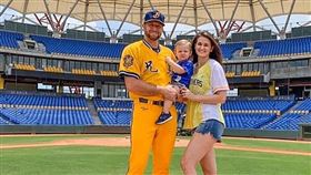 中信兄弟洋投萊福力。（圖／翻攝自AIT臉書）