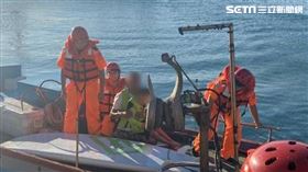 海巡署,男童,福隆海水浴場　海巡署第北部分署第二岸巡隊提供