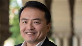 史丹佛副教授王智弘（圖／翻攝自王智弘臉書）