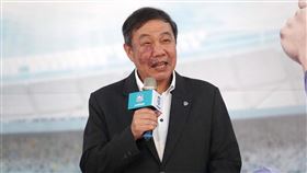 台體大校長遭影射涉弊案　將走法律途徑維護清譽國立台灣體育運動大學校長林華韋（圖）被媒體影射涉入工程弊案，林華韋表示，將走司法途徑維護學校與個人清譽，並於19日召開校內說明會。中央社記者謝靜雯攝　109年5月18日