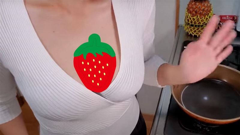 地方媽媽用豪乳教做菜　網：直接訂閱