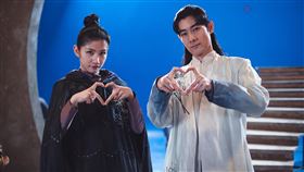 施易男,李千那,孟婆客棧（民視提供）