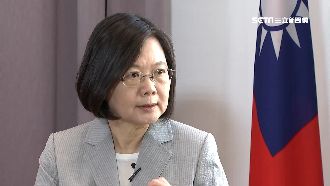 主打防疫驕傲　總統親邀疫情中心觀禮