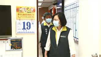 走入陳時中辦公室…蔡英文驚：你的床