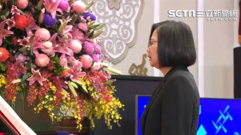英德520／蔡英文領唱　國歌全程唱