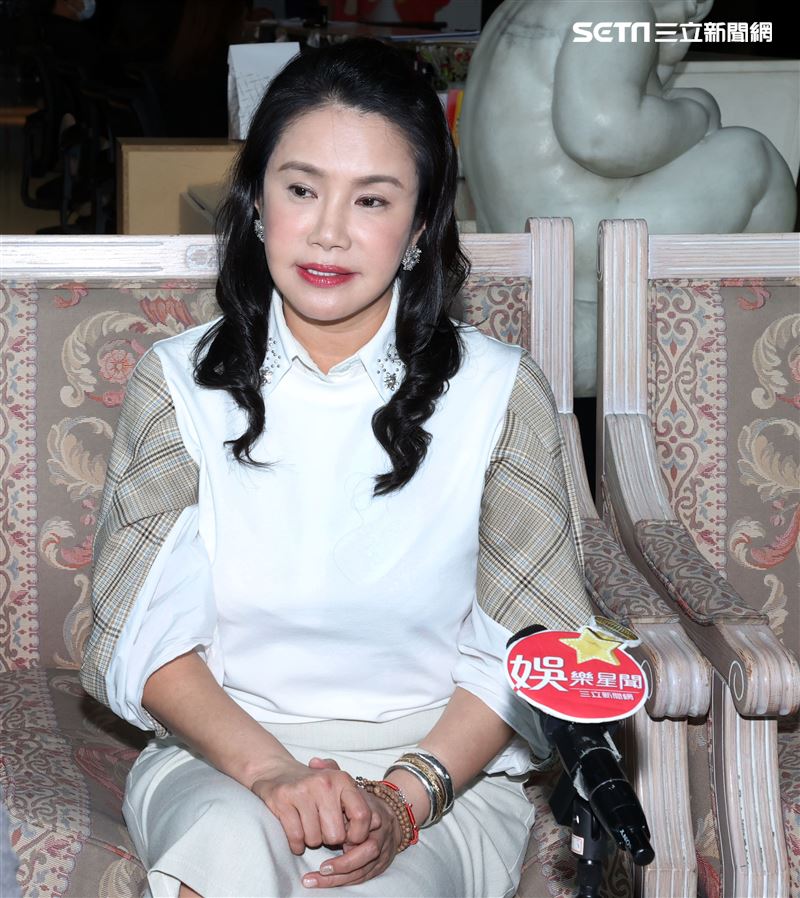 命理師廖美然三立新聞網專訪。（記者邱榮吉/攝影）