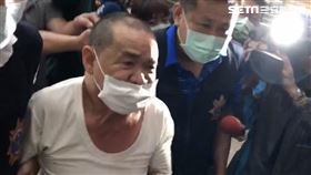 鞭炮怪客鄒木樹身揹18支煙火遭逮捕送辦。（圖／記者楊佩琪攝影）