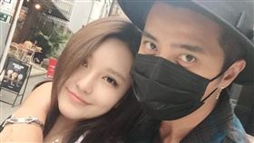 羅志祥、周揚青。翻攝自臉書