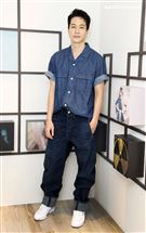 薛仕凌三立新聞網專訪。（記者邱榮吉/攝影）