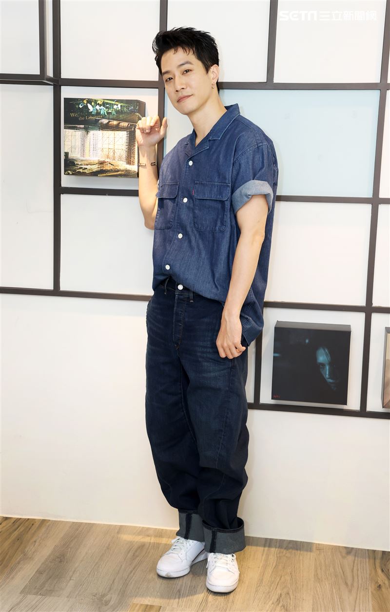 薛仕凌三立新聞網專訪。（記者邱榮吉/攝影）